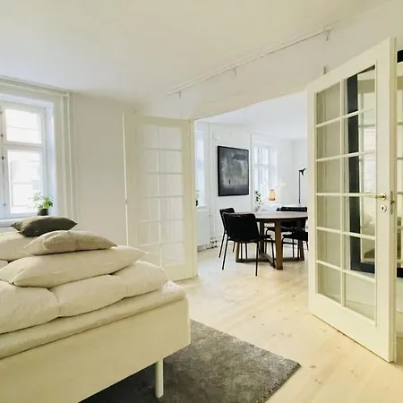아파트 Apartmentincopenhagen 1514 *